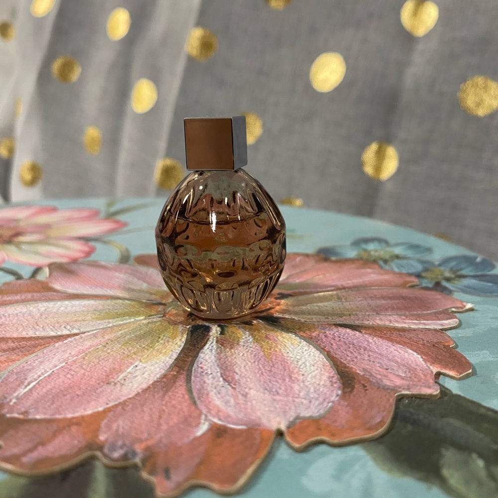 Jimmy Choo Mini EDP Splash for Women
0.15 fl oz - Picture 6 of 11